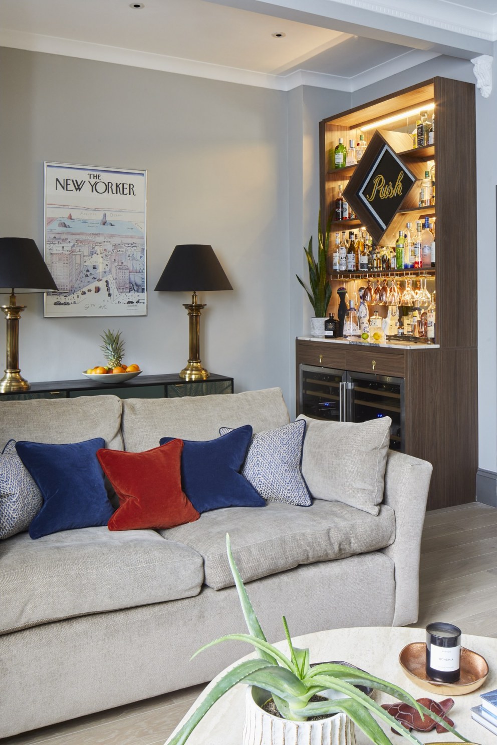 Bayswater pad | Bar view | Interior Designers